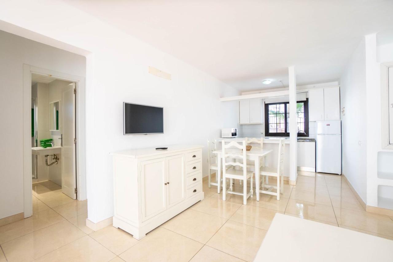 פוארטו דל כרמן Apartamentos Flamingo מראה חיצוני תמונה